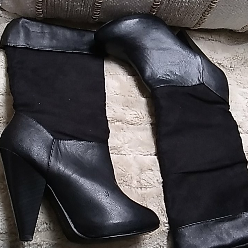 Shoes - Picture 2 of 2